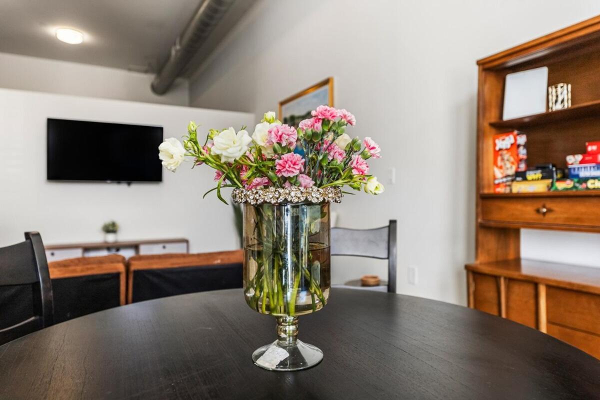 Dtla Loft, Parking, Pool, Gym, Steps To Crypto Arena Apartment Los Angeles