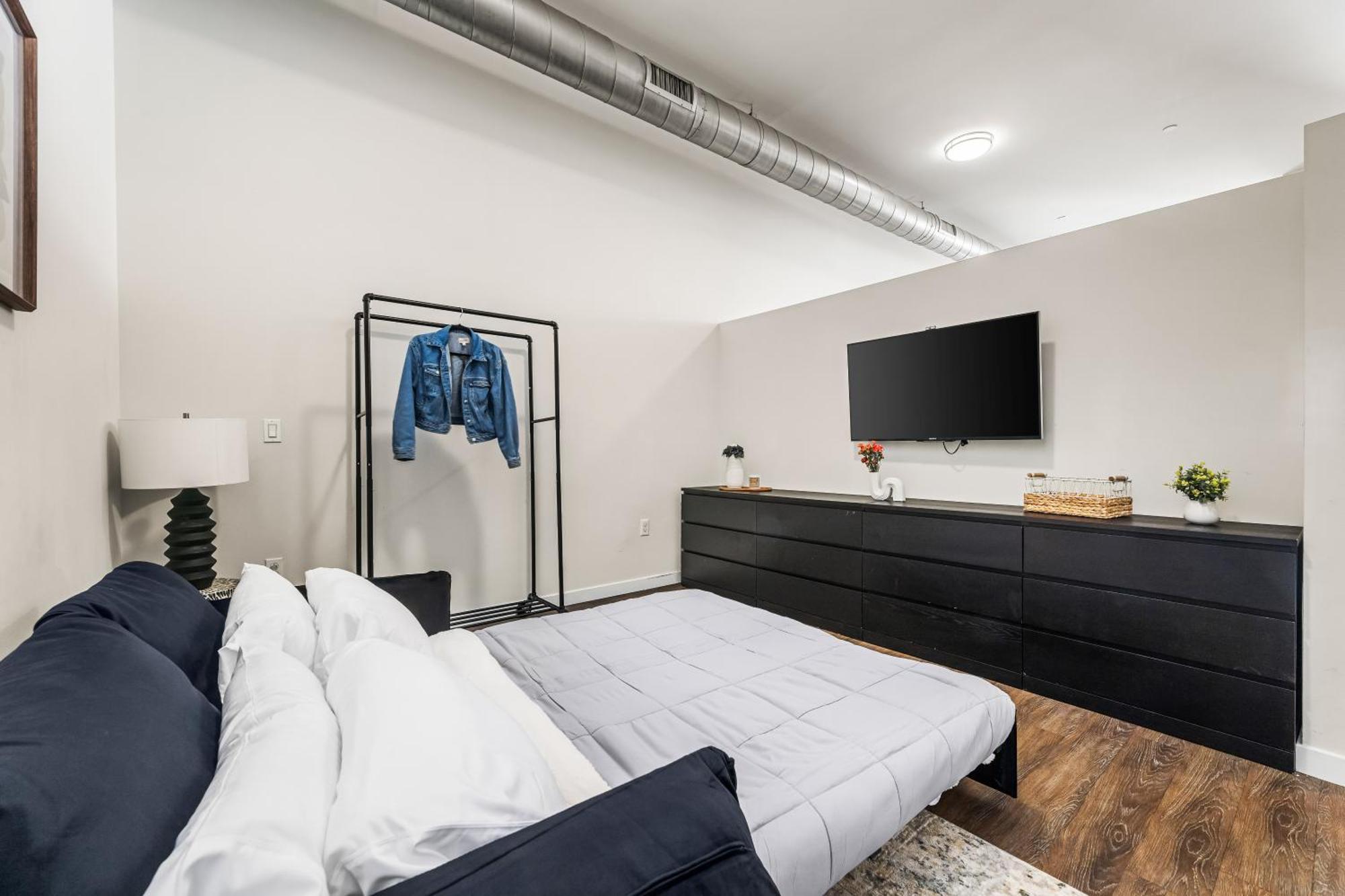 Dtla Loft, Parking, Pool, Gym, Steps To Crypto Arena * Los Angeles