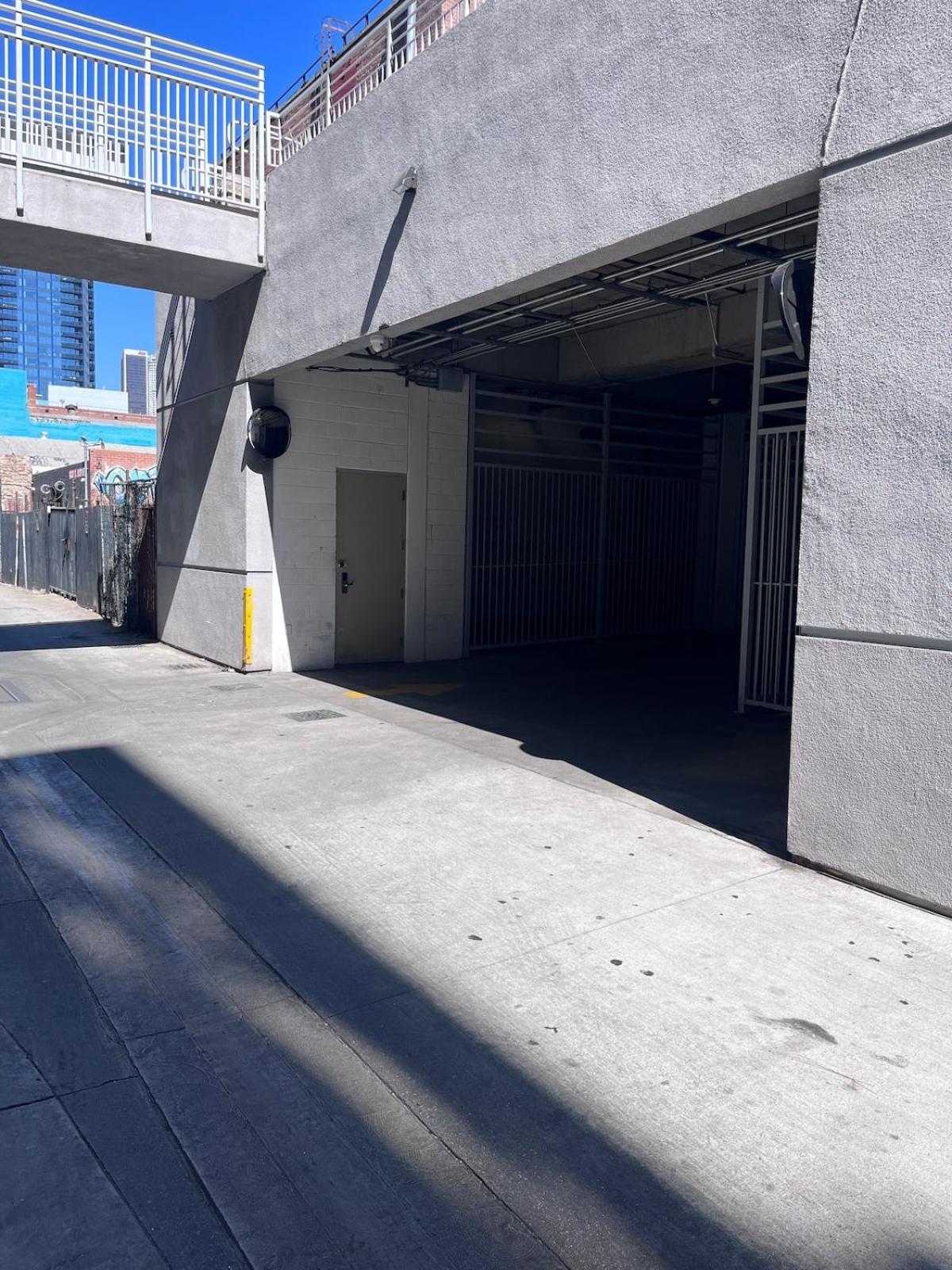 Dtla Loft, Parking, Pool, Gym, Steps To Crypto Arena